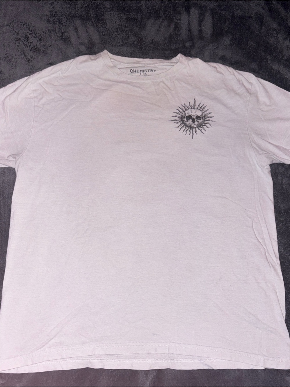 Chemistry Men’s Large White and Pink Sun Skull Short Sleeve Tee